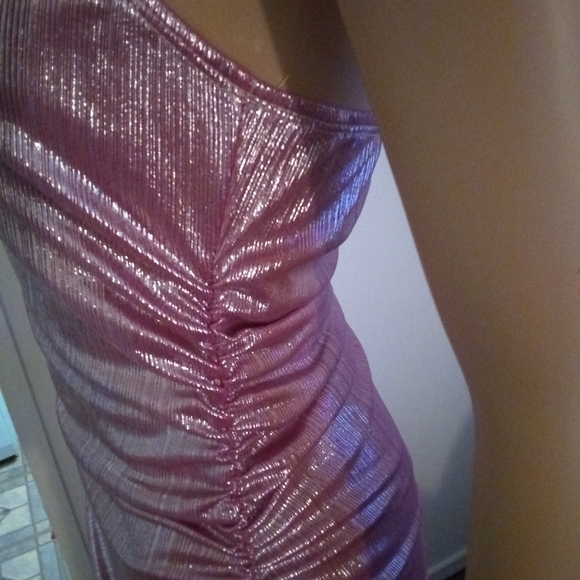 SHEIN Dress - Picture 6 of 9